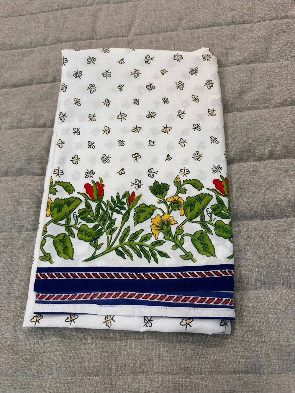 Williams Sonoma Garden Party Tablecloth Provence Floral French Country 70x90